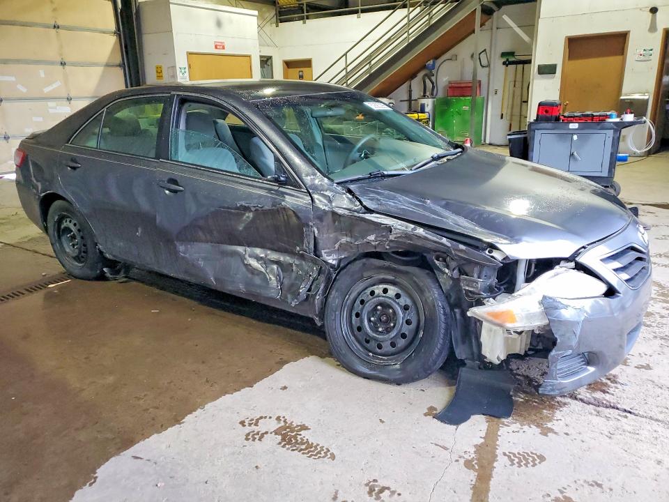 50683286 :رقم المزاد ، 4T4BF3EK6BR138612 vin ، 2011 Toyota Camry مزاد بيع