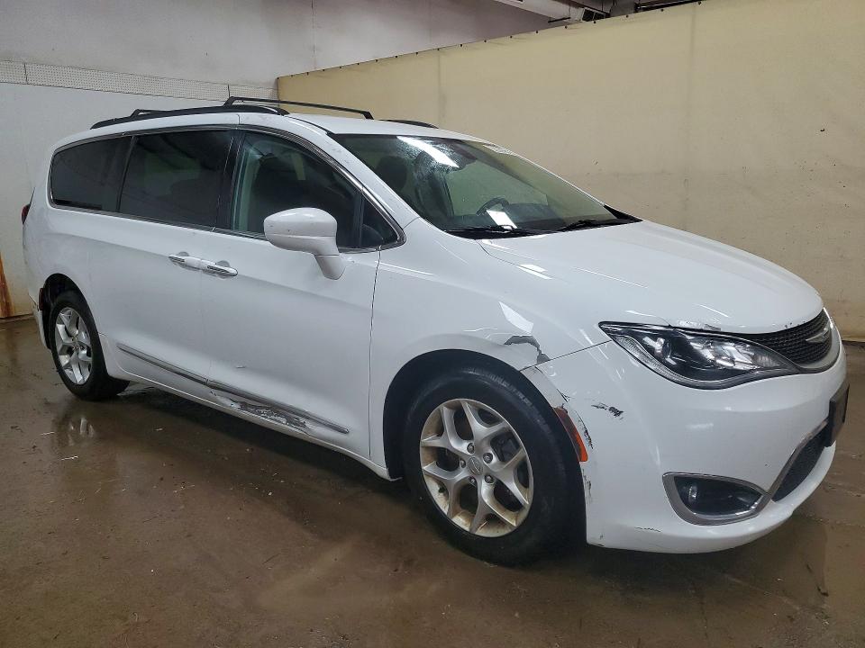 Продажа на аукционе авто 2017 Chrysler Pacifica, vin: 2C4RC1BG6HR553221, номер лота: 48983936