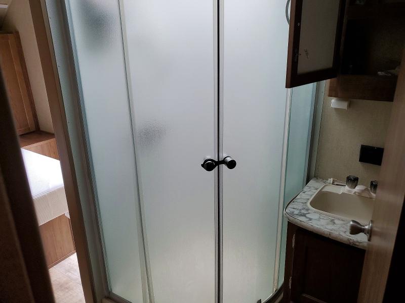 2019 Gulf Craft Inc. Trailers მანქანა იყიდება აუქციონზე, vin: 1NL1G3127K1133444, აუქციონის ნომერი: 50149886