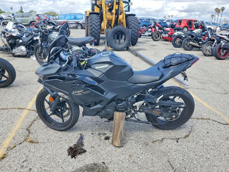 2026 Kawasaki Ex500 მანქანა იყიდება აუქციონზე, vin: ML5EXGH10TDA72804, აუქციონის ნომერი: 48154146