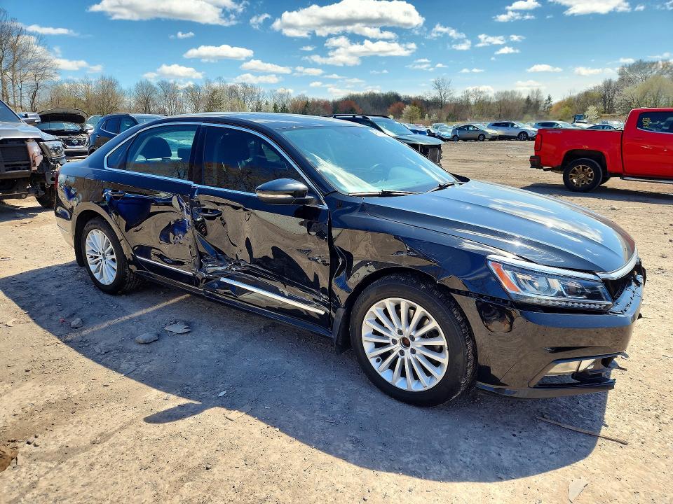 2016 Volkswagen Passat მანქანა იყიდება აუქციონზე, vin: 1VWBT7A31GC065284, აუქციონის ნომერი: 49150616