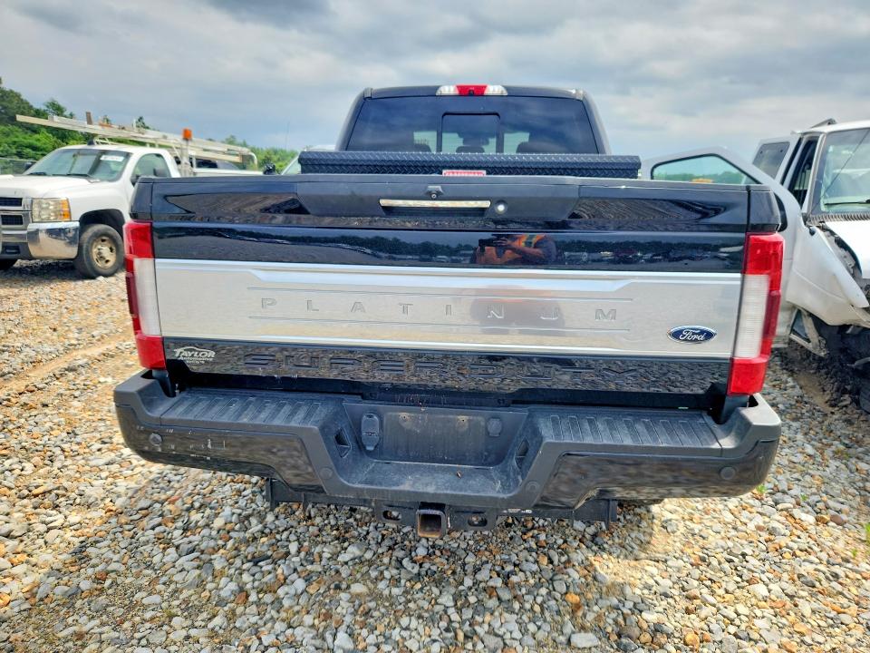 51171486 :رقم المزاد ، 1FT8W3BT1KEG15267 vin ، 2019 Ford F350 مزاد بيع