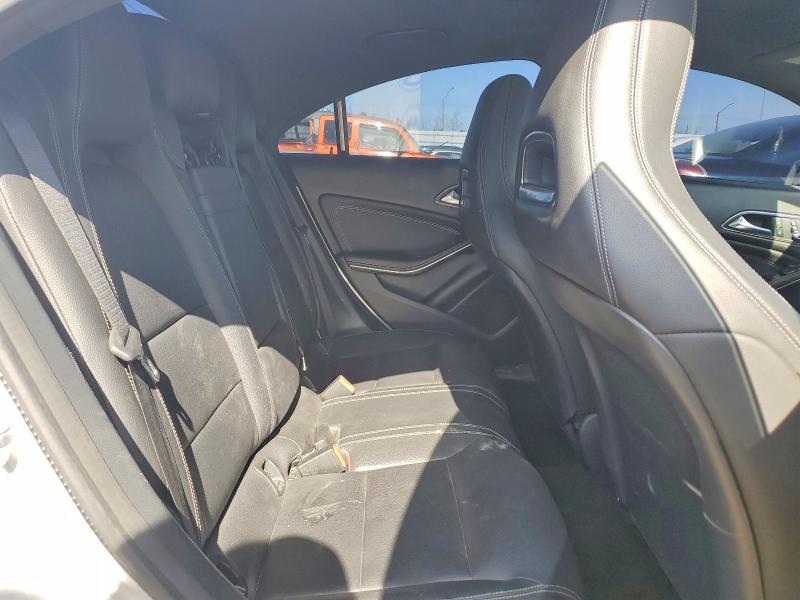 Продажа на аукционе авто 2018 Mercedes-benz Cla, vin: WDDSJ4GB3JN562277, номер лота: 51500336