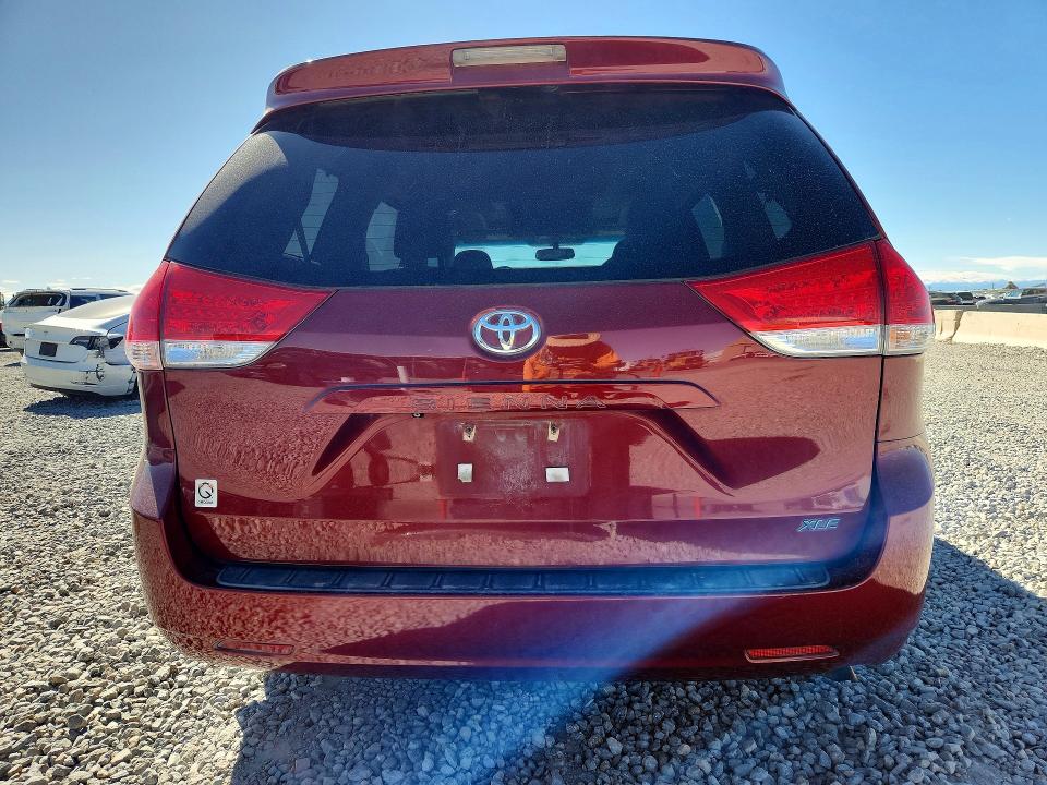 Продажа на аукционе авто 2012 Toyota Sienna, vin: 5TDYK3DC1CS252358, номер лота: 49323626