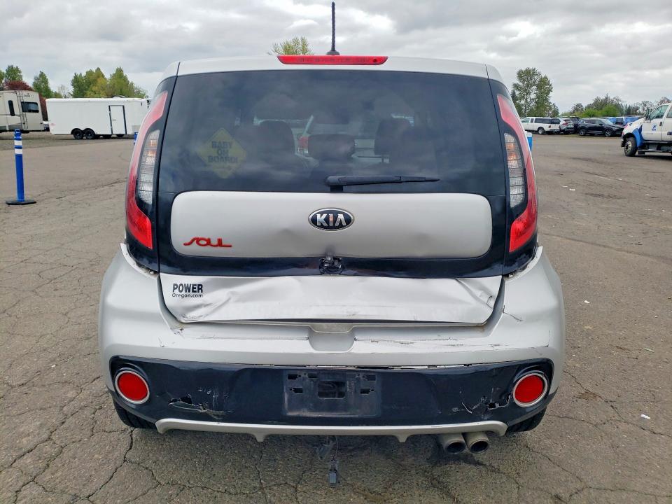 50297286 :رقم المزاد ، KNDJX3AA6J7576645 vin ، 2018 Kia Soul مزاد بيع