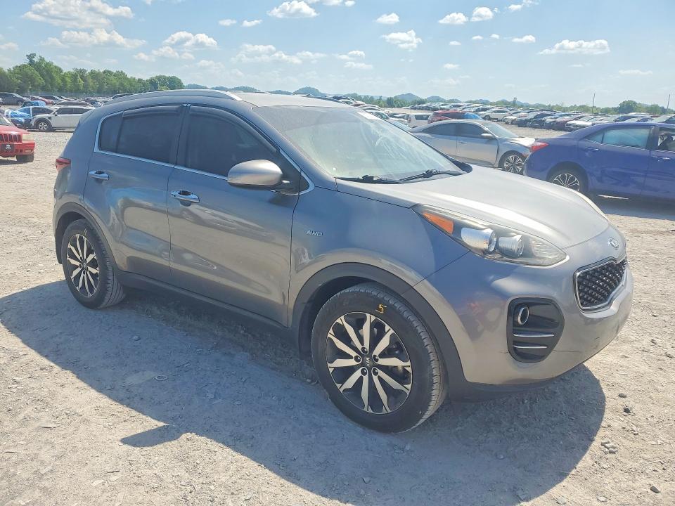 50275136 :رقم المزاد ، KNDPNCAC9H7182326 vin ، 2017 Kia Sportage مزاد بيع