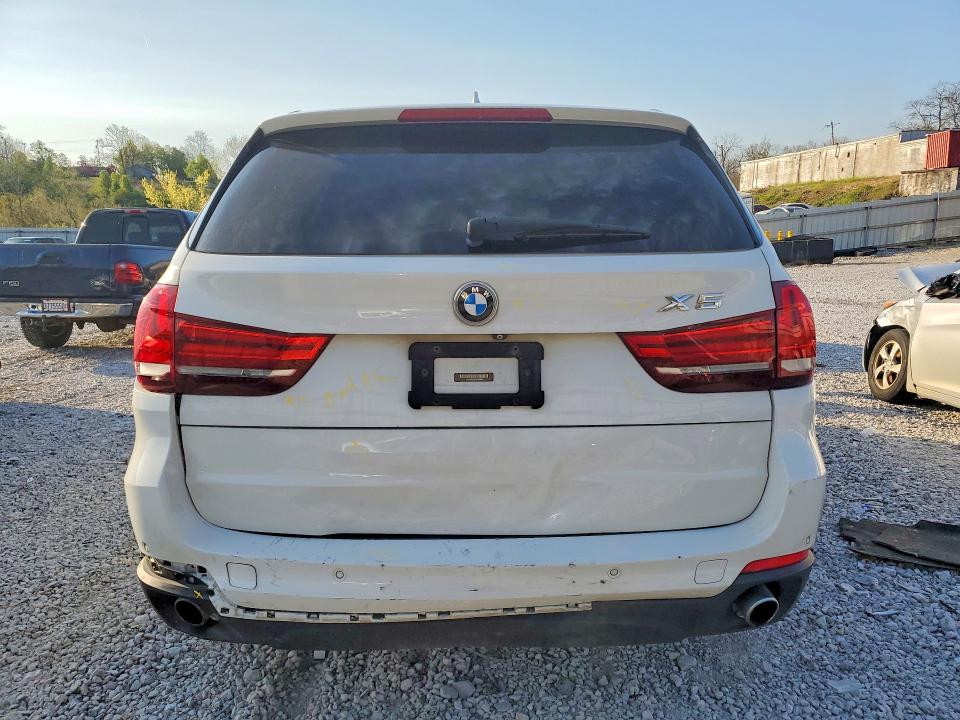 48768516 :رقم المزاد ، 5UXKR0C55F0K58060 vin ، 2015 Bmw X5 مزاد بيع