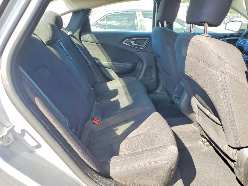 Продаж на аукціоні авто 2015 Chrysler 200, vin: 1C3CCCAB8FN572259, номер лоту: 48953026