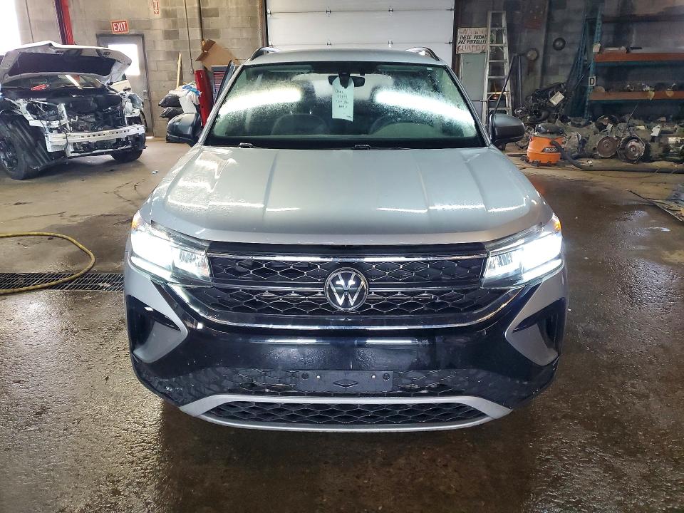 2024 Volkswagen Taos მანქანა იყიდება აუქციონზე, vin: 3VVGX7B21RM014969, აუქციონის ნომერი: 47399366