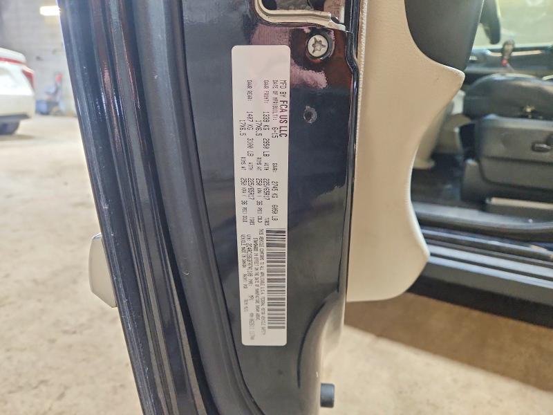 2015 Chrysler Town & Country მანქანა იყიდება აუქციონზე, vin: 2C4RC1BG3FR741109, აუქციონის ნომერი: 51207696