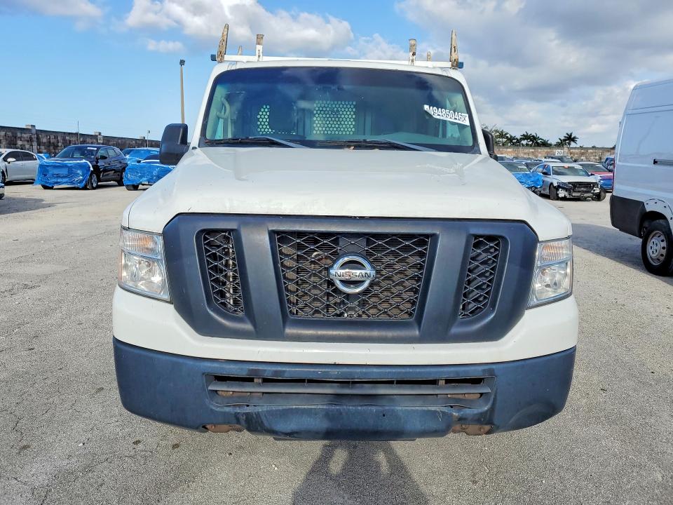 52972946 :رقم المزاد ، 1N6BF0KM5KN801579 vin ، 2019 Niss Nv مزاد بيع