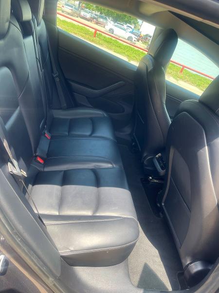 52178116 :رقم المزاد ، 5YJ3E1EC5MF850673 vin ، 2021 Tesla Model 3 مزاد بيع