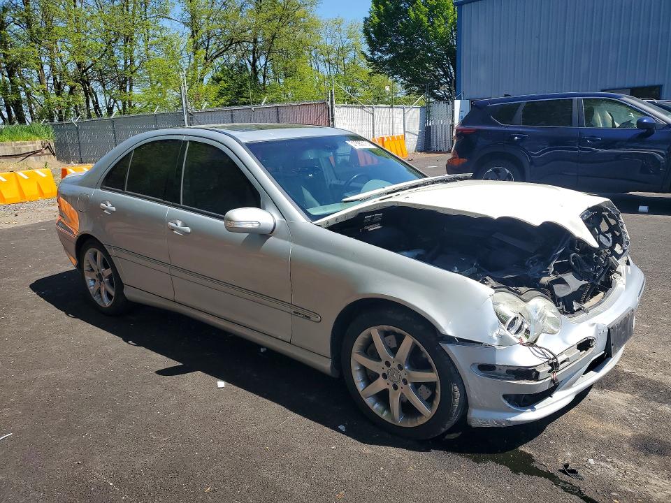 51890316 :رقم المزاد ، WDBRF52HX7A918394 vin ، 2007 Mercedes-benz C مزاد بيع