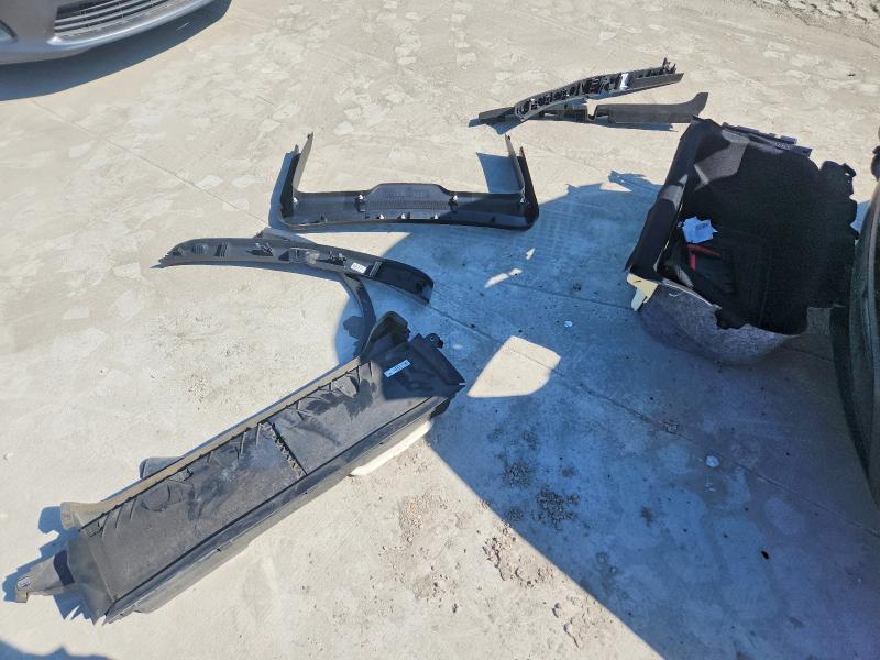 51081666 :رقم المزاد ، 7SAYGDEF7RF037406 vin ، 2024 Tesla Model Y مزاد بيع