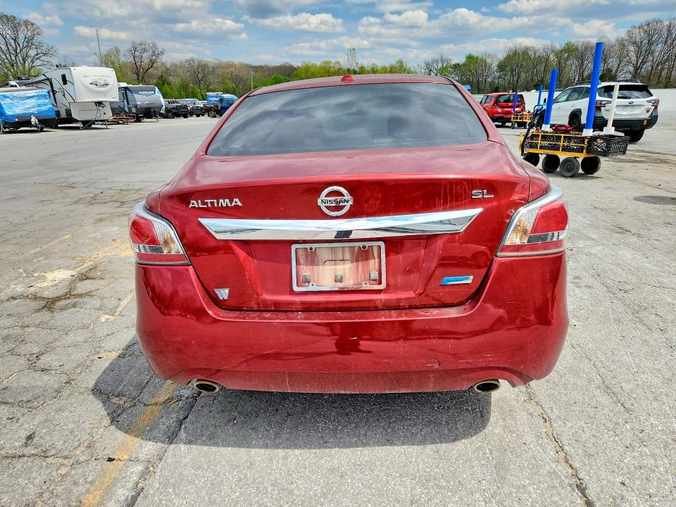 2014 Nissan Altima მანქანა იყიდება აუქციონზე, vin: 1N4AL3AP0EC111717, აუქციონის ნომერი: 49342936