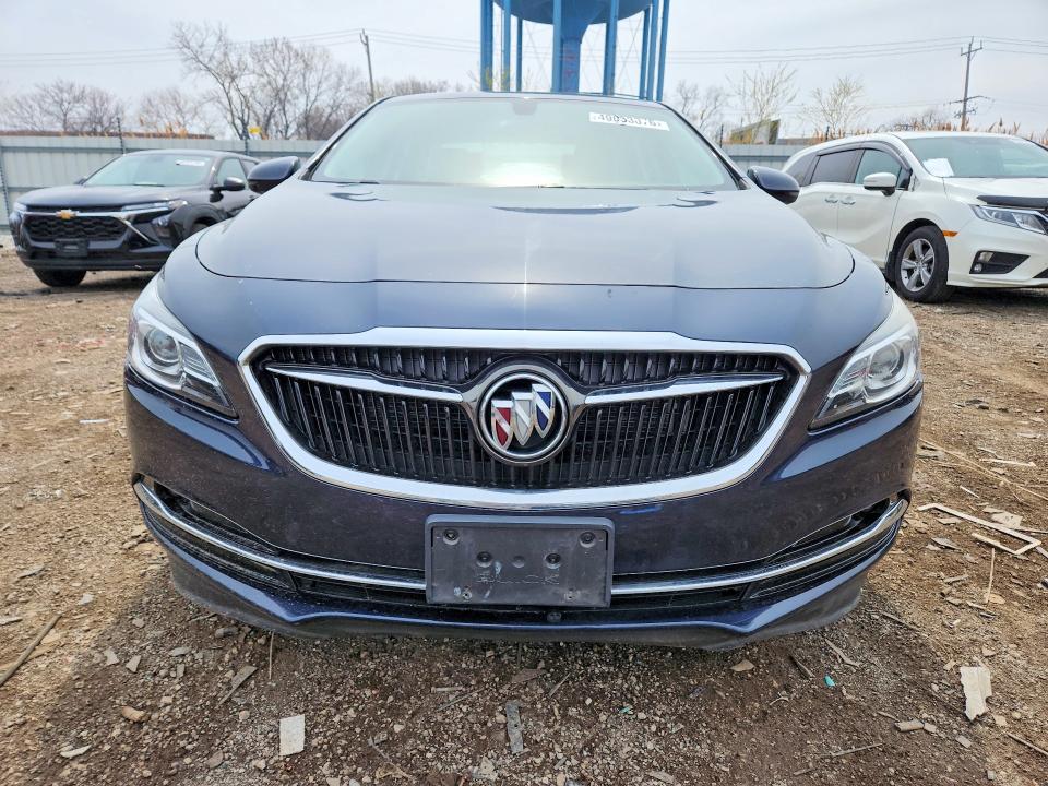 2017 Buick Lacrosse მანქანა იყიდება აუქციონზე, vin: 1G4ZP5SSXHU121973, აუქციონის ნომერი: 49033076