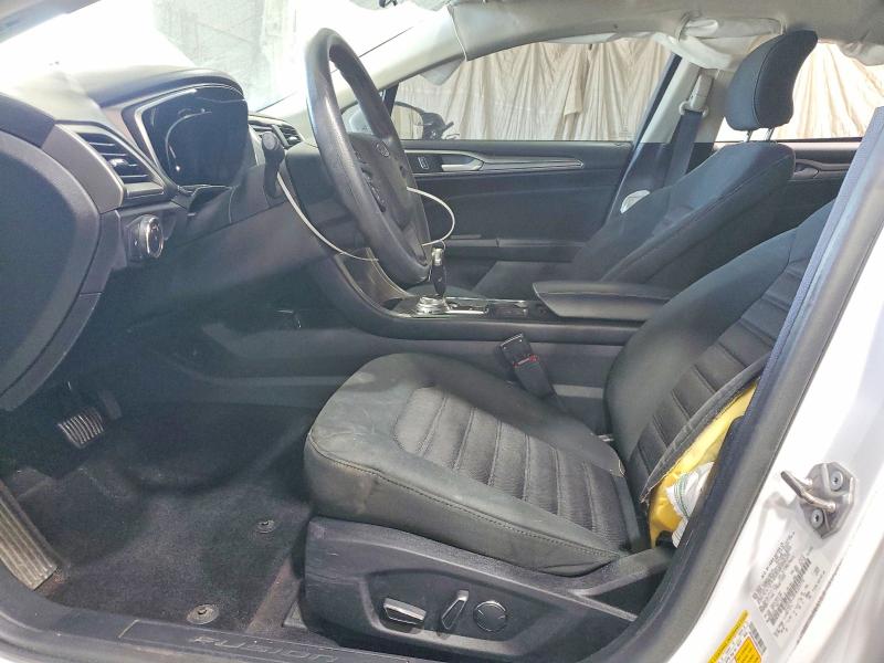 50453366 :رقم المزاد ، 3FA6P0LU9HR325770 vin ، 2017 Ford Fusion مزاد بيع