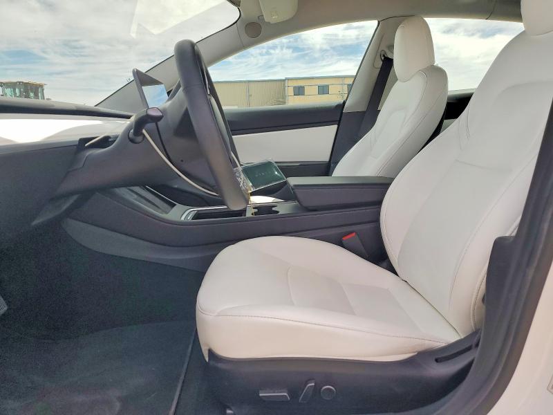 48801906 :رقم المزاد ، 5YJ3E1EB2MF855157 vin ، 2021 Tesla Model 3 مزاد بيع