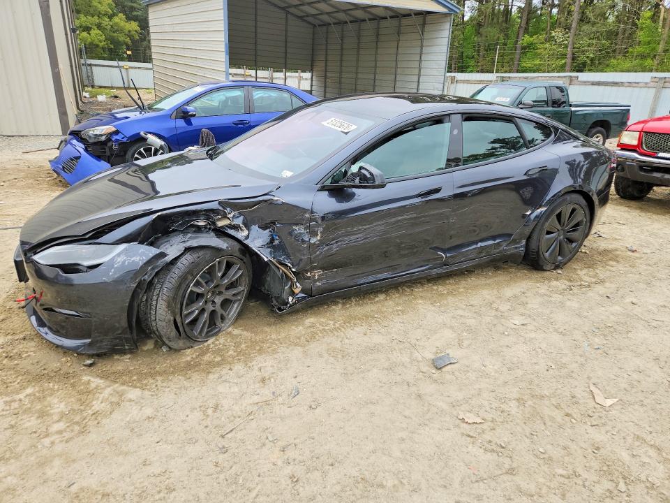51325676 :رقم المزاد ، 5YJSA1E57RF539889 vin ، 2024 Tesla Model S مزاد بيع