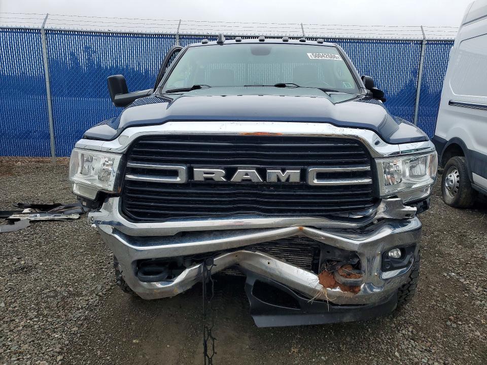 50042686 :رقم المزاد ، 3C6MR5BL0KG649816 vin ، 2019 Ram 2500 مزاد بيع