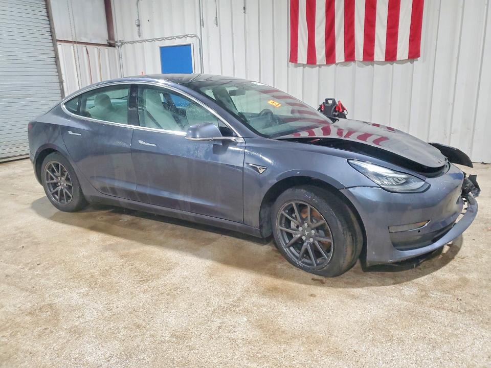Продажа на аукционе авто 2019 Tesla Model 3, vin: 5YJ3E1EA0KF431528, номер лота: 79981925
