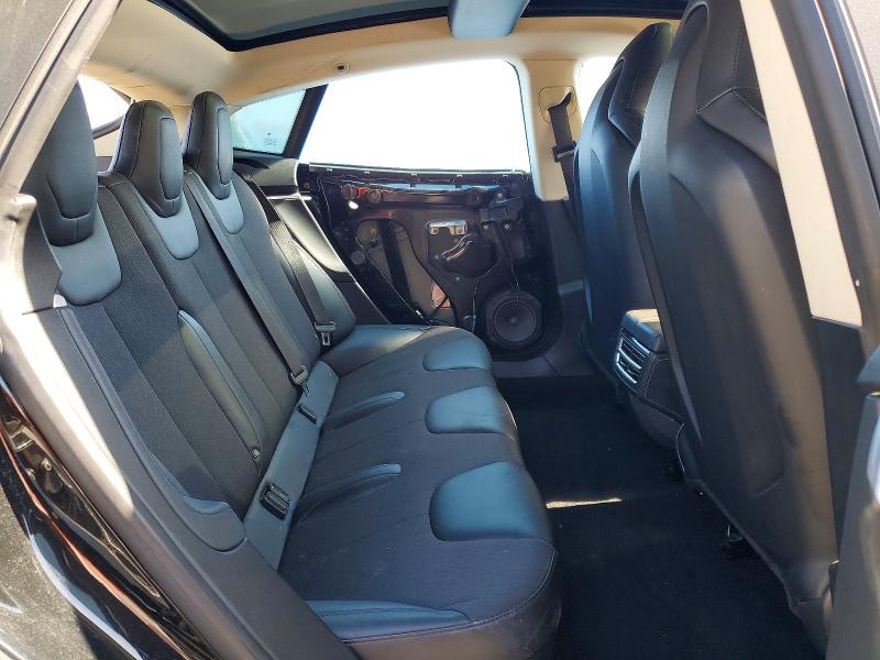 Aukcja sprzedaży 2015 Tesla Model S, vin: 5YJSA1S14FFP68821, numer aukcji: 49658236
