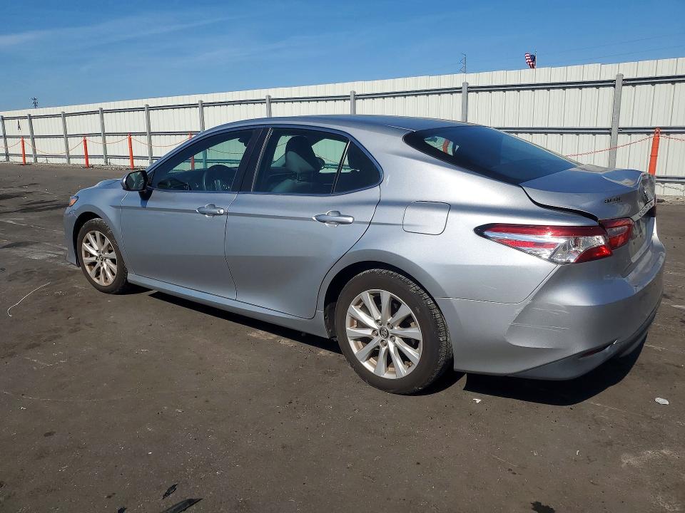 2018 Toyota Camry მანქანა იყიდება აუქციონზე, vin: 4T1B11HK4JU091457, აუქციონის ნომერი: 48777676