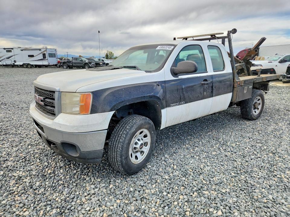 49663246 :رقم المزاد ، 1GD522CG6BZ256965 vin ، 2011 Gmc Sierra مزاد بيع