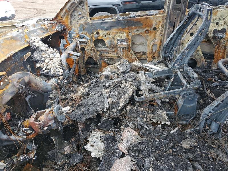2018 Chevrolet Silverado მანქანა იყიდება აუქციონზე, vin: 3GCUKREC9JG583698, აუქციონის ნომერი: 49388156