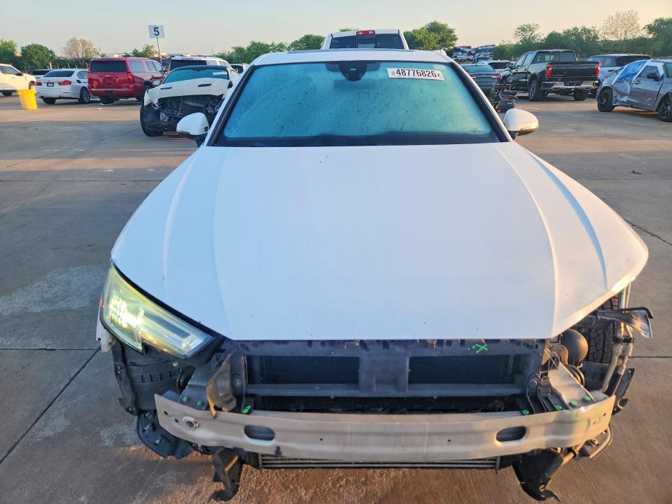 48776826 :رقم المزاد ، WAULMAF46JA120394 vin ، 2018 Audi A4 مزاد بيع