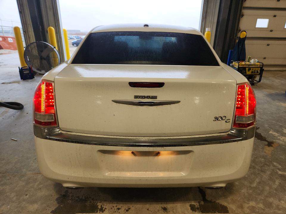 2011 Chrysler 300c მანქანა იყიდება აუქციონზე, vin: 2C3CA6CT1BH523887, აუქციონის ნომერი: 48524406