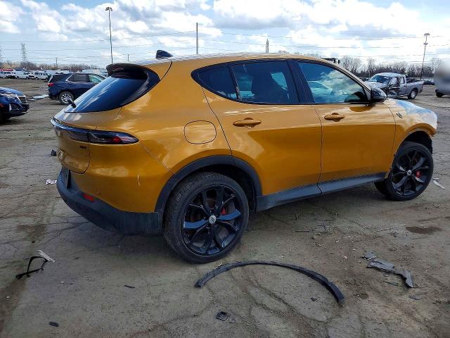 49815496 :رقم المزاد ، ZACNDFBNXR3A15321 vin ، 2024 Dodge Hornet مزاد بيع