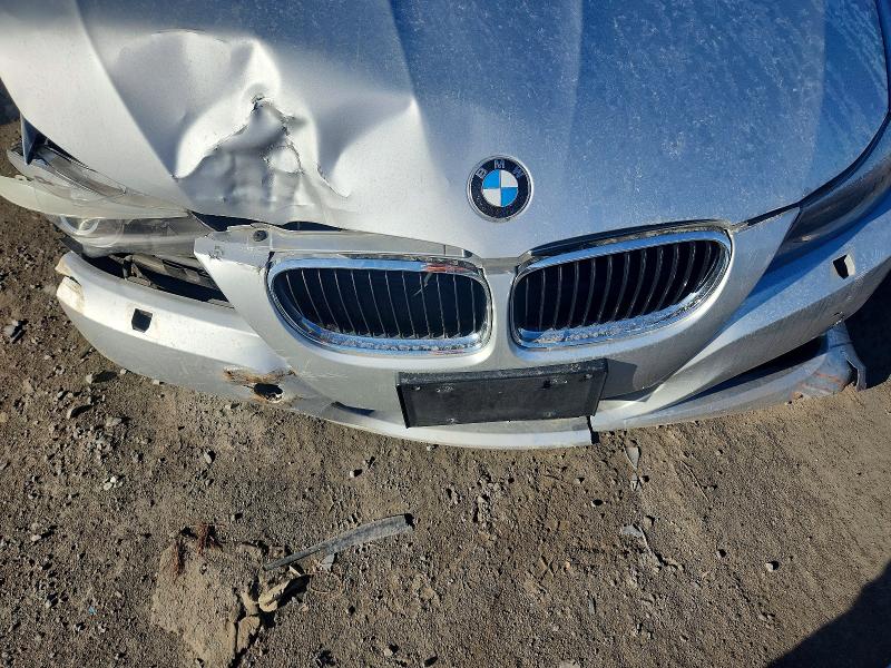 49368116 :رقم المزاد ، WBAPK7C59BF085507 vin ، 2011 Bmw 328 مزاد بيع
