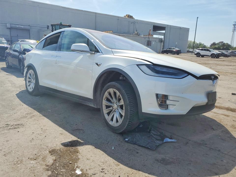 2019 Tesla Model X მანქანა იყიდება აუქციონზე, vin: 5YJXCAE25KF181347, აუქციონის ნომერი: 50004926