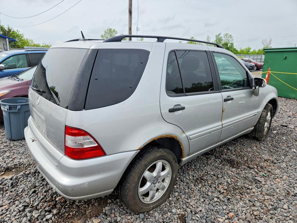 50791506 :رقم المزاد ، 4JGAB57EX3A449774 vin ، 2003 Mercedes-benz Ml مزاد بيع