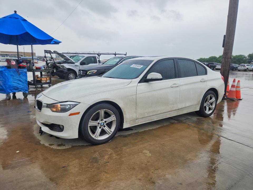 52083406 :رقم المزاد ، WBA3B5G51FNS16213 vin ، 2015 Bmw 328 مزاد بيع