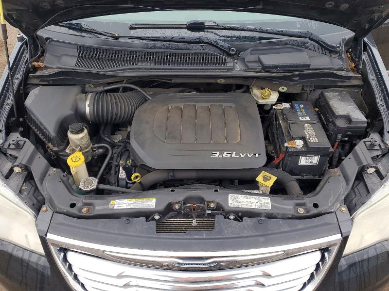 2013 Chrysler Town & Country მანქანა იყიდება აუქციონზე, vin: 2C4RC1BG3DR510739, აუქციონის ნომერი: 48706116