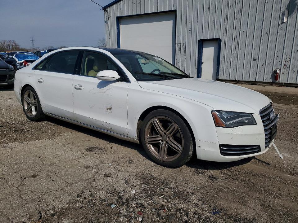 48609116 :رقم المزاد ، WAURGAFDXDN000788 vin ، 2013 Audi A8 مزاد بيع