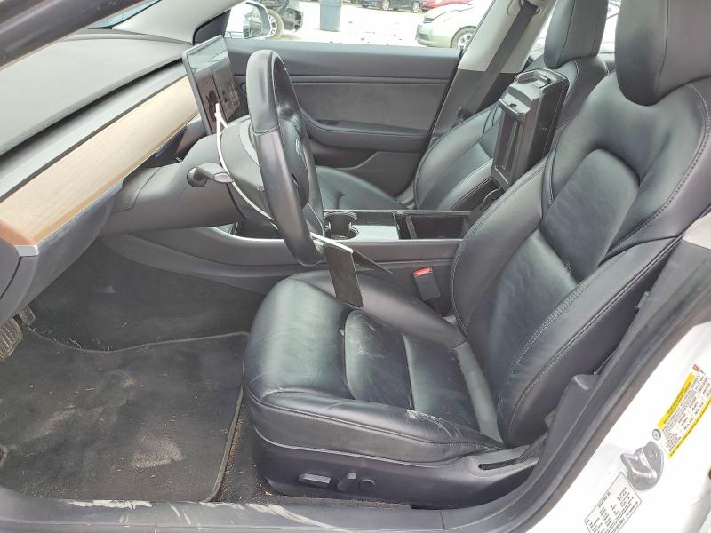 49037306 :رقم المزاد ، 5YJ3E1EB5KF390211 vin ، 2019 Tesla Model 3 مزاد بيع