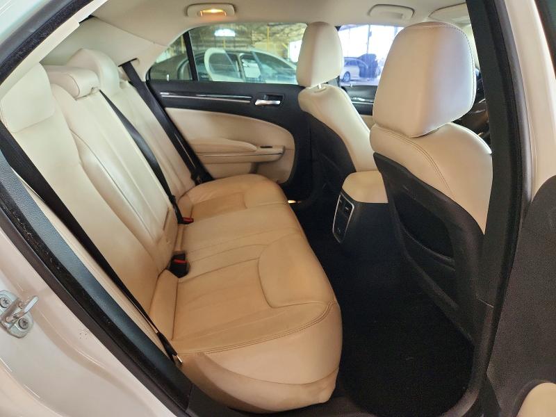 Продаж на аукціоні авто 2016 Chrysler 300, vin: 2C3CCAAG7GH343923, номер лоту: 49591216