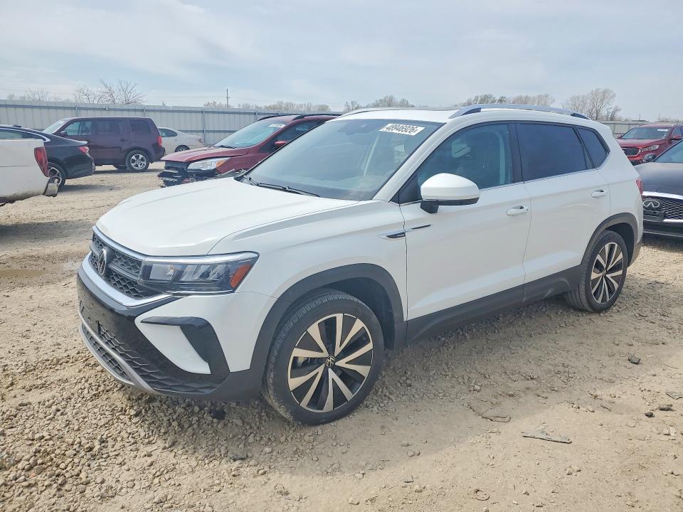 Auction sale of the 2022 Volkswagen Taos, vin: 3VVLX7B23NM066645, lot number: 48946926