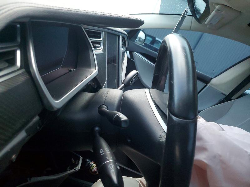Продажа на аукционе авто 2013 Tesla Model S, vin: 5YJSA1CP2DFP27720, номер лота: 48946626