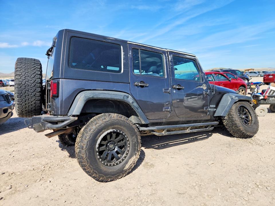 48768986 :رقم المزاد ، 1C4BJWDG0JL828503 vin ، 2018 Jeep Wrangler Unlimited مزاد بيع