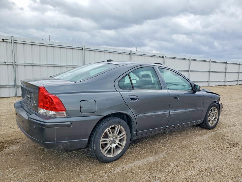 2007 Volvo S60 მანქანა იყიდება აუქციონზე, vin: YV1RH592272617040, აუქციონის ნომერი: 49621186