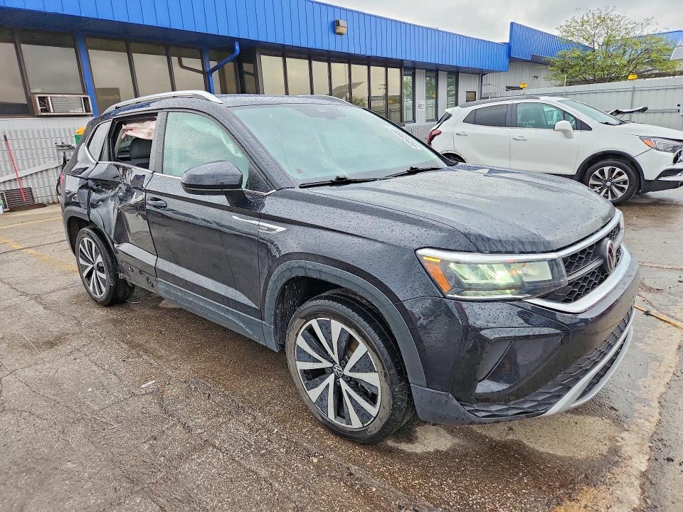 2022 Volkswagen Taos მანქანა იყიდება აუქციონზე, vin: 3VVLX7B22NM096669, აუქციონის ნომერი: 49983456
