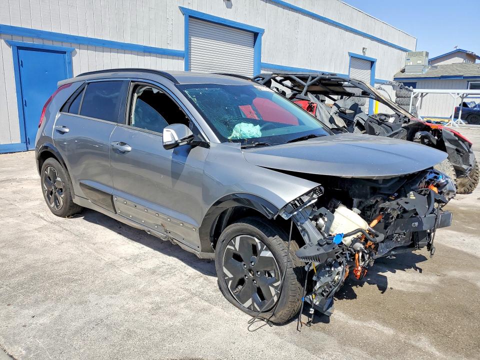 50213956 :رقم المزاد ، KNDCR3L1XR5110661 vin ، 2024 Kia Niro مزاد بيع