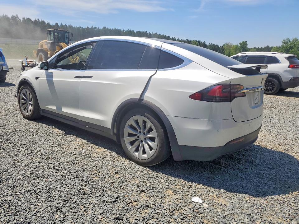 50149396 :رقم المزاد ، 5YJXCAE22LF271752 vin ، 2020 Tesla Model X مزاد بيع