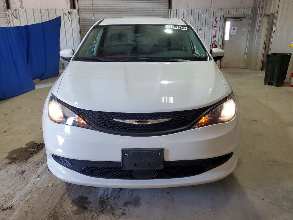 48801016 :رقم المزاد ، 2C4RC1CG2PR597567 vin ، 2023 Chrysler Voyager مزاد بيع