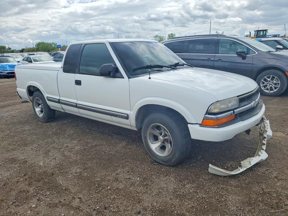 51203846 :رقم المزاد ، 1GCCS195818176860 vin ، 2001 Chevrolet S Truck مزاد بيع
