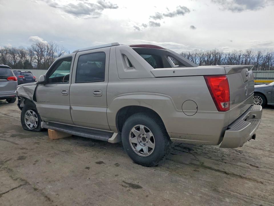 2004 Cadillac Escalade მანქანა იყიდება აუქციონზე, vin: 3GYEK62N64G135586, აუქციონის ნომერი: 47731066